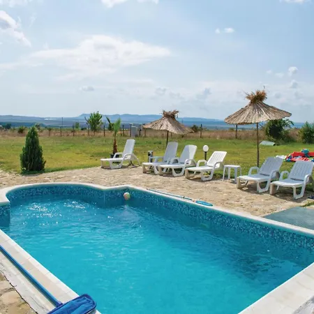 Two-bedroom Holiday In Kosharica Ваканционна къща Кошарица