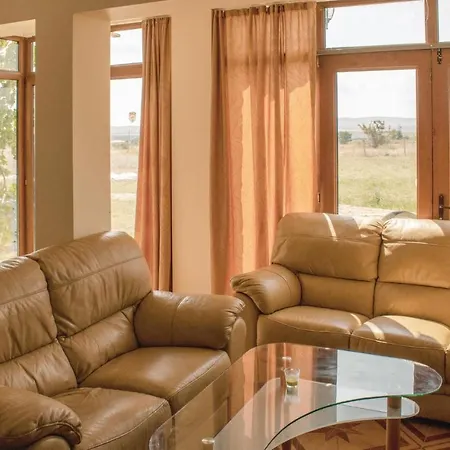 Two-bedroom Holiday In Kosharica Ваканционна къща *