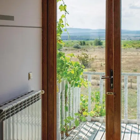 Two-bedroom Holiday In Kosharica * Кошарица