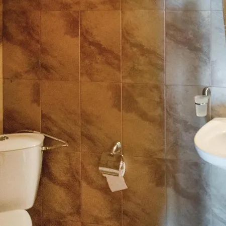 Two-bedroom Holiday In Kosharica Кошарица